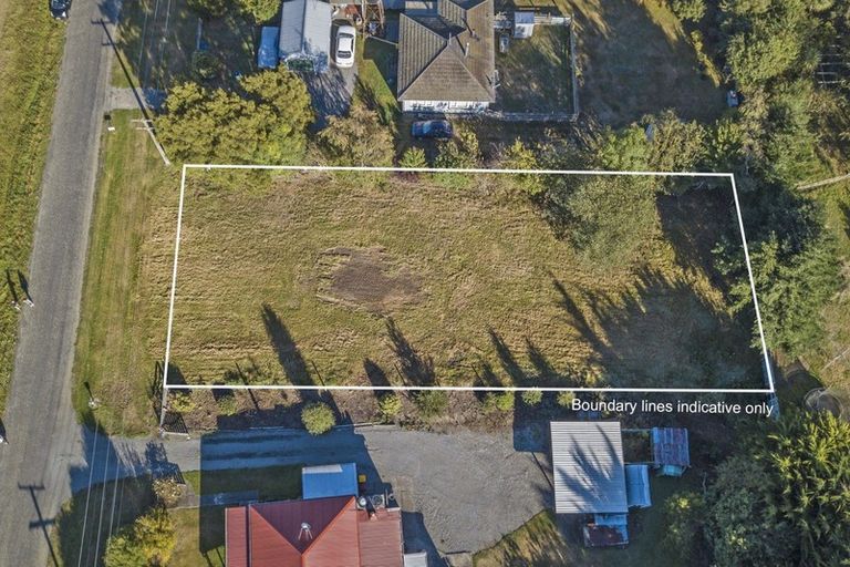 Photo of property in 10 Station Road, Coalgate, 7673