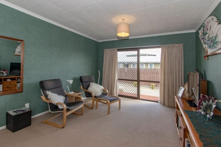 Photo of property in 4 Canterbury Street, Tamatea, Napier, 4112