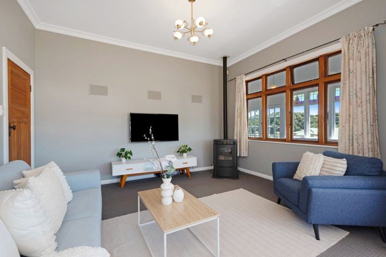 Photo of property in 167 Coutts Street, Rongotai, Wellington, 6022