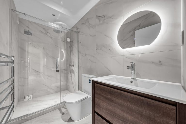 Photo of property in 5 Lawson Creek Street, Massey, Auckland, 0614