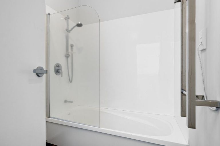 Photo of property in 31 Reynolds Place, Papamoa Beach, Papamoa, 3118