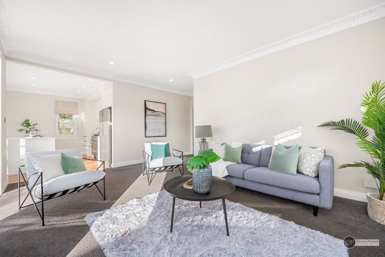 Photo of property in 35 Burnside Street, Waterloo, Lower Hutt, 5011