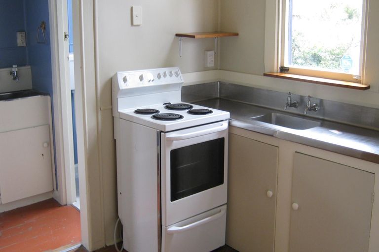 Photo of property in 31 Waldegrave Street, Palmerston North, 4410