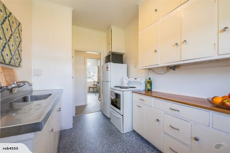 Photo of property in 173 Waiwhetu Road, Waterloo, Lower Hutt, 5011