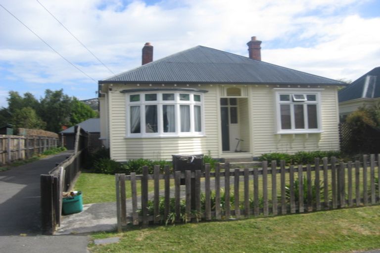 Photo of property in 24 Corson Avenue, Beckenham, Christchurch, 8023