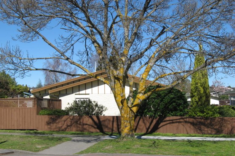 Photo of property in 2/160 Te Mata Road, Havelock North, 4130