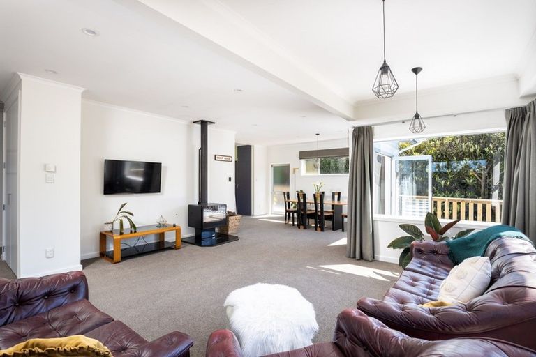 Photo of property in 96 Bayly Road, Blagdon, New Plymouth, 4310