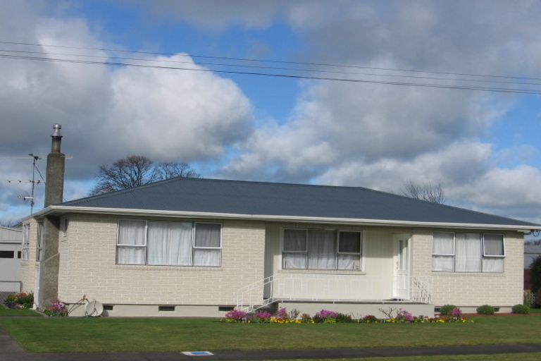 Photo of property in 25 Montgomery Place, Lansdowne, Masterton, 5810