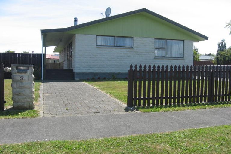 Photo of property in 3 Ferndale Place, Feilding, 4702