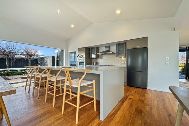 Photo of property in 26 Montgomery Crescent, Kinloch, Taupo, 3377