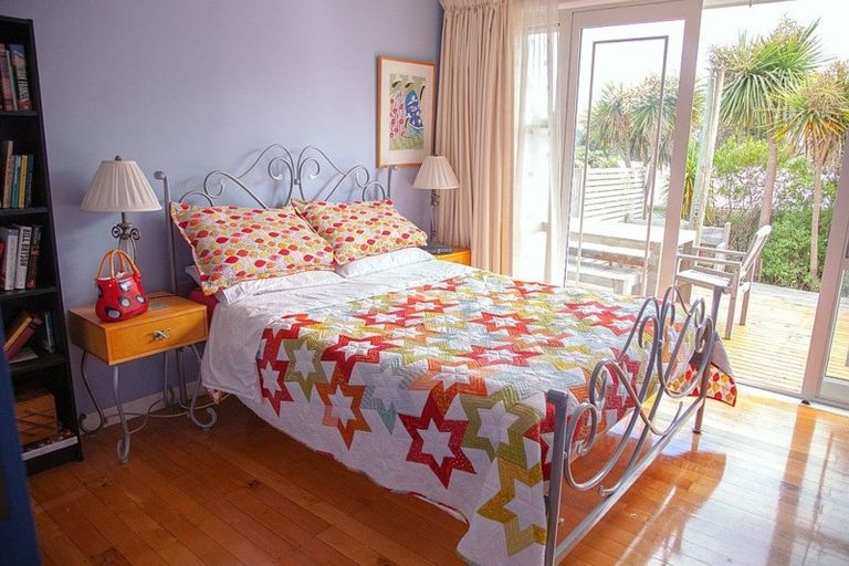 Photo of property in 44 Sarah Street, Waikawa Beach, Levin, 5573