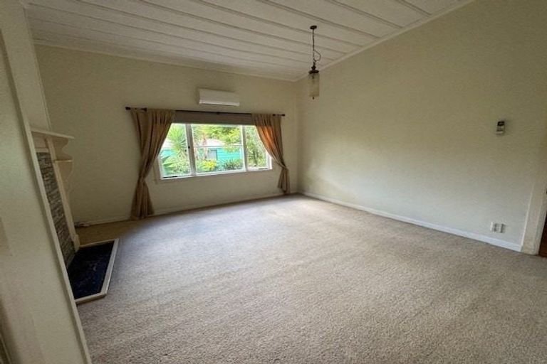 Photo of property in 362 Hillview Road, Bombay, 2675