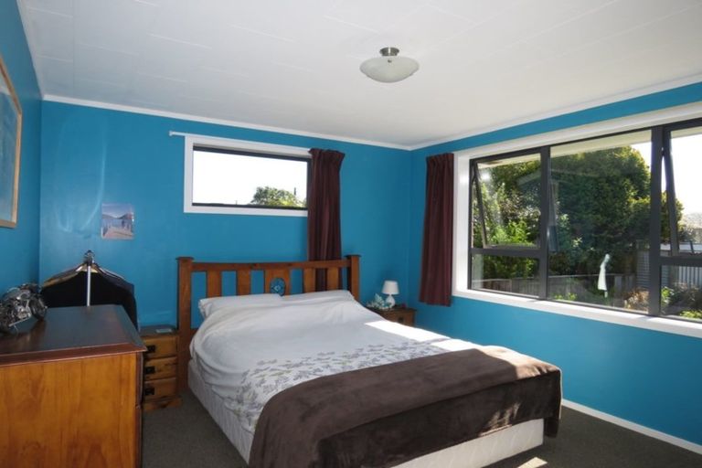 Photo of property in 23 Ngahue Crescent, Carters Beach, Westport, 7825