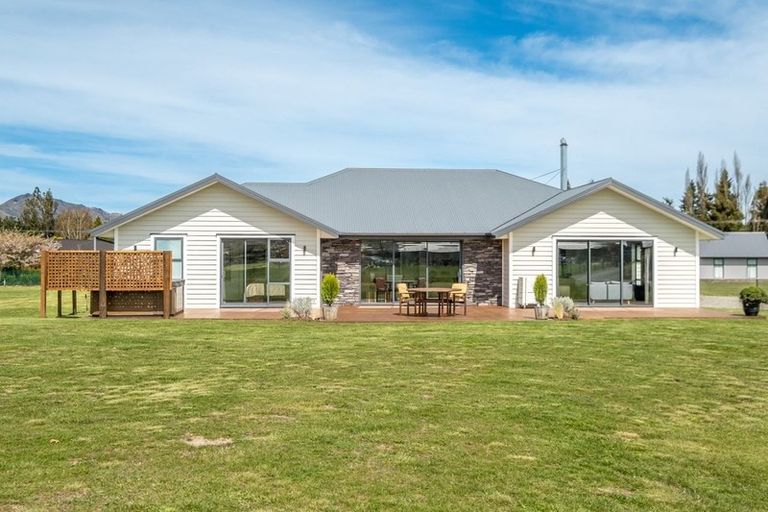 Photo of property in 6 Ewen Place, Hanmer Springs, 7334