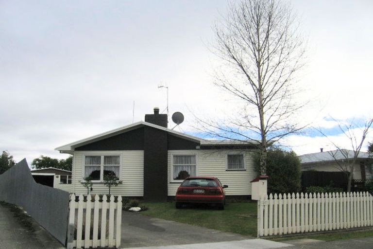 Photo of property in 7 Rochester Street, Tamatea, Napier, 4112