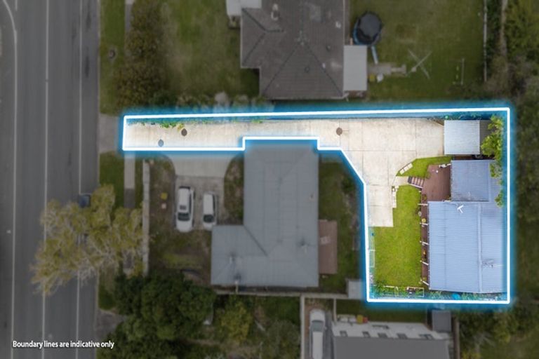 Photo of property in 15a Gossamer Drive, Pakuranga Heights, Auckland, 2010