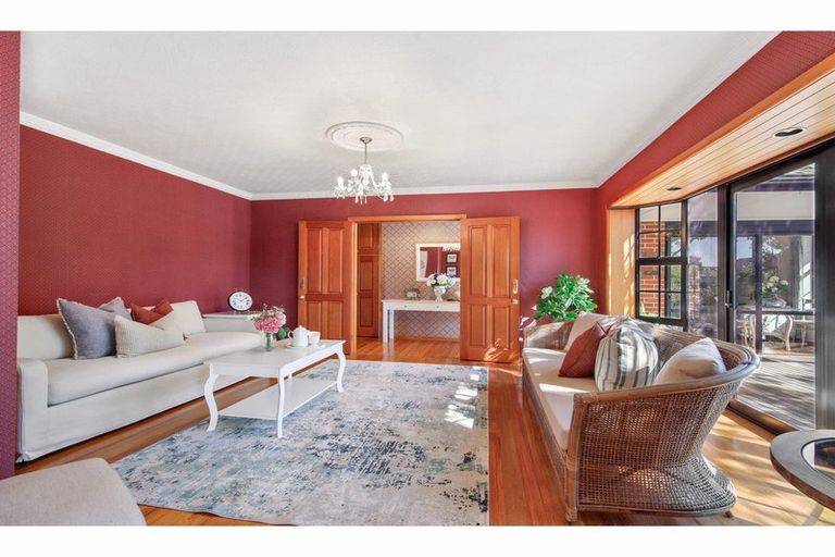 Photo of property in 84 Maidstone Road, Ilam, Christchurch, 8041