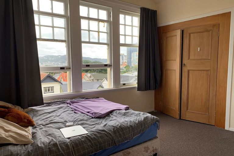 Photo of property in 21 Burnell Avenue, Thorndon, Wellington, 6011