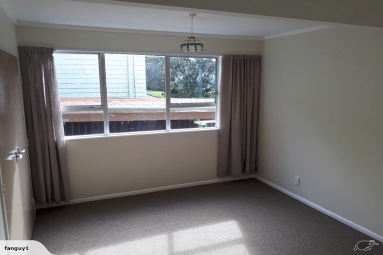 Photo of property in 2a Rajkot Terrace, Broadmeadows, Wellington, 6035