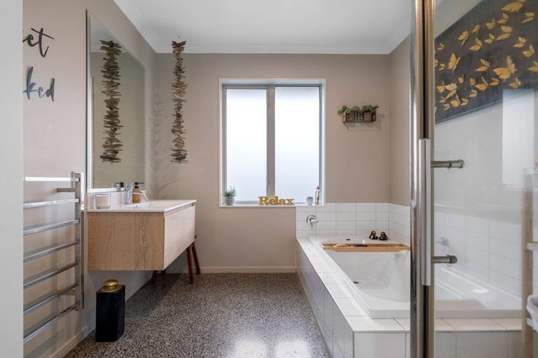 Photo of property in 2 Castleton Drive, Rolleston, 7615