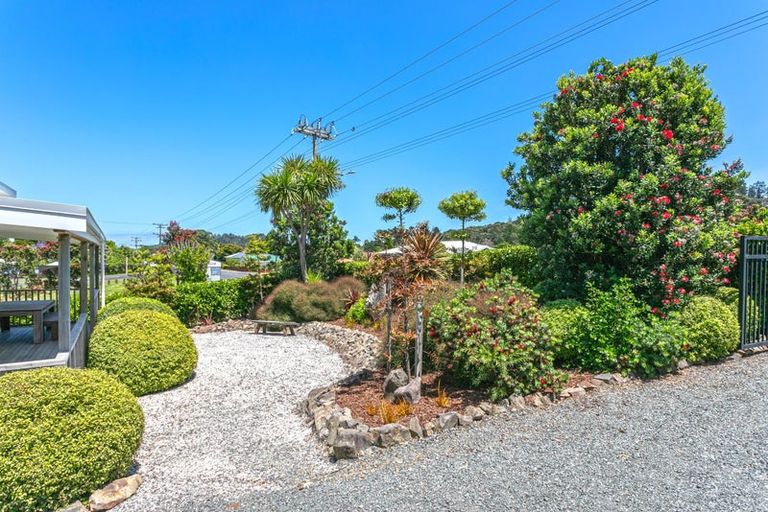 Photo of property in 1090 Rings Road, Coromandel, 3506
