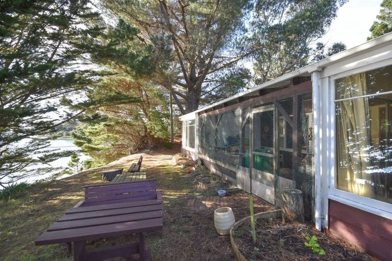 Photo of property in 26 Otakou Golf Course Road, Otakou, Dunedin, 9077