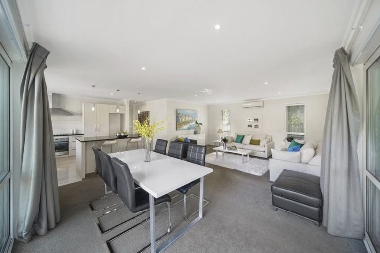 Photo of property in 12a Bacot Place, Howick, Auckland, 2014