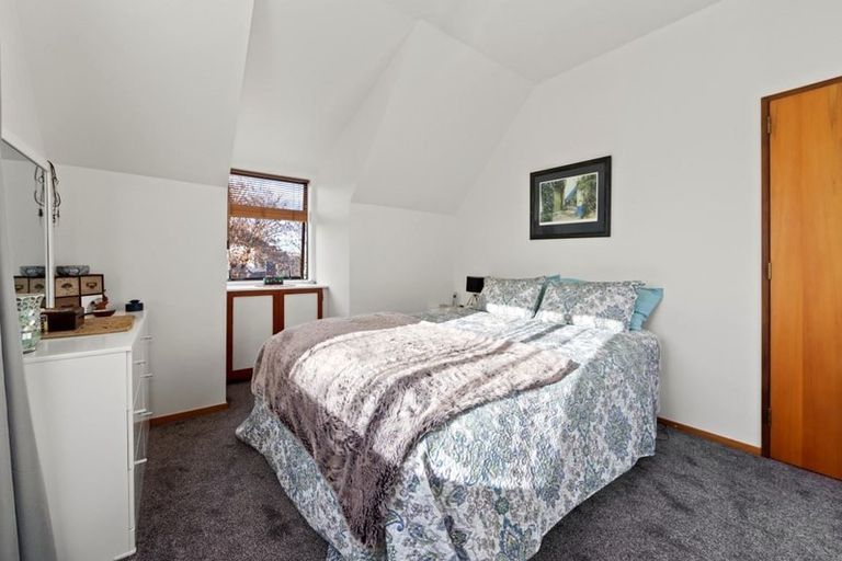 Photo of property in 2/264 Ilam Road, Burnside, Christchurch, 8053