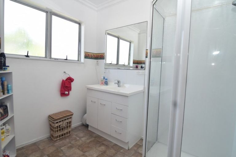 Photo of property in 55 Fisher Place, Carterton, 5713