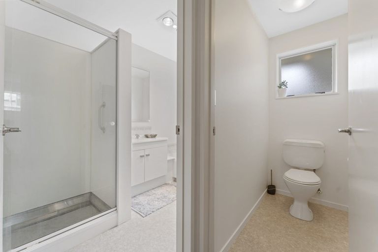 Photo of property in 1/46 Dorset Avenue, Westown, New Plymouth, 4310