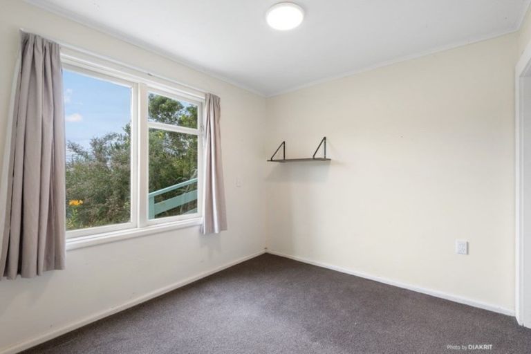 Photo of property in 14 Terawhiti Terrace, Karori, Wellington, 6012