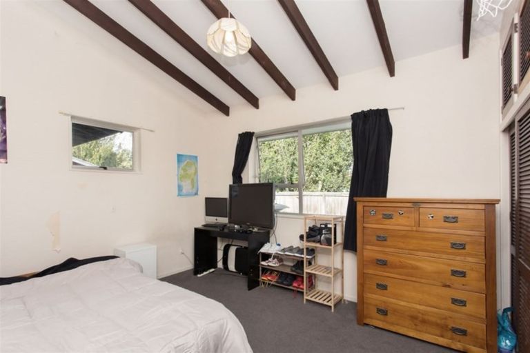 Photo of property in 17 Stackhouse Avenue, Bishopdale, Christchurch, 8053