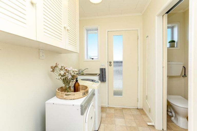 Photo of property in 38b Rimu Street, Strandon, New Plymouth, 4312