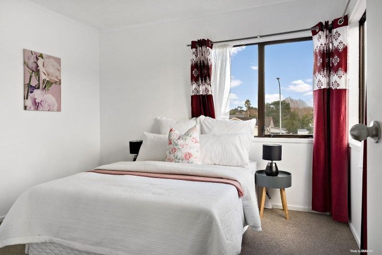 Photo of property in 1/8 Armada Drive, Ranui, Auckland, 0612