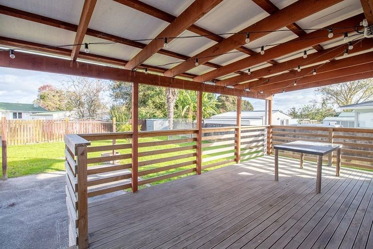 Photo of property in 99 Cargill Street, Papakura, 2110