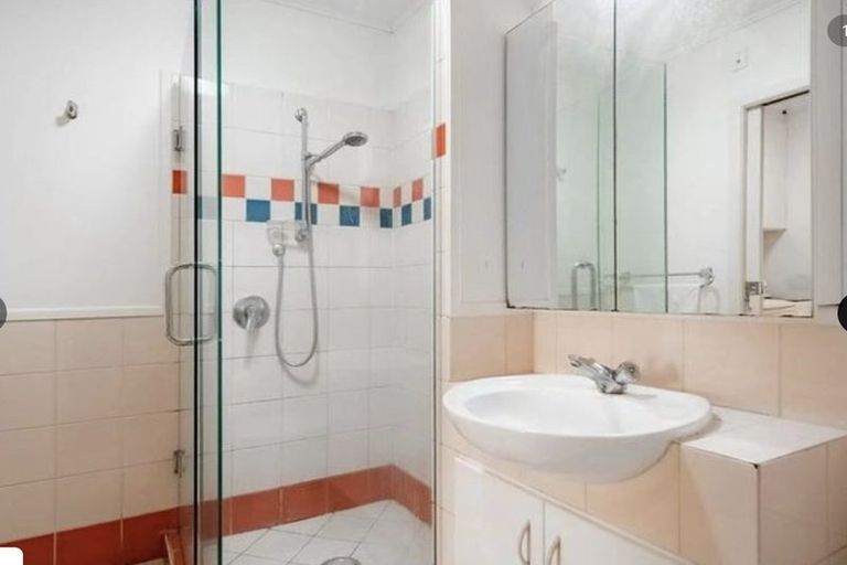 Photo of property in 886 Mount Eden Road, Three Kings, Auckland, 1024