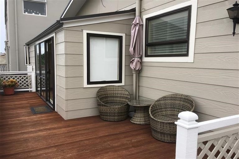 Photo of property in 603 Marine Parade, Napier South, Napier, 4110