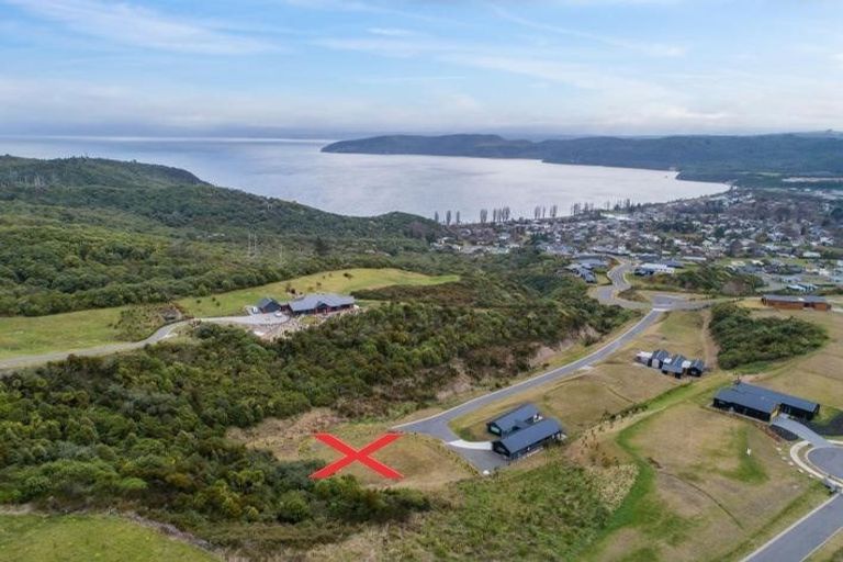 Photo of property in 15 Sparrowhawk Way, Kinloch, Taupo, 3377