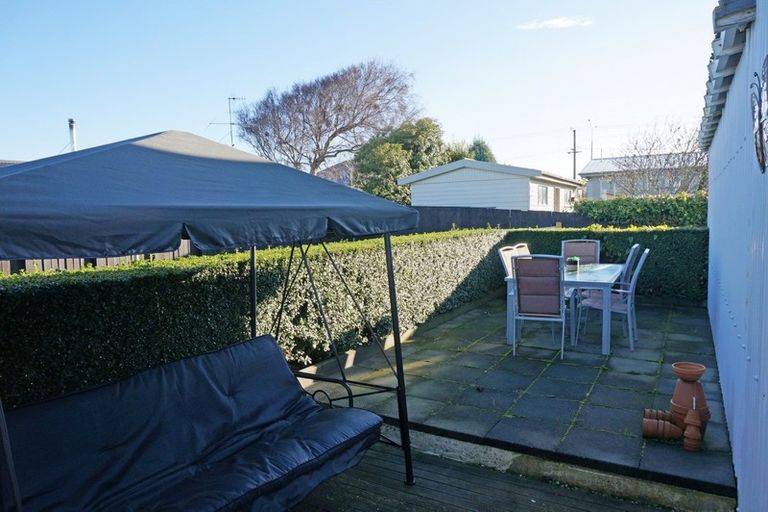 Photo of property in 68 Edinburgh Crescent, Waikiwi, Invercargill, 9810
