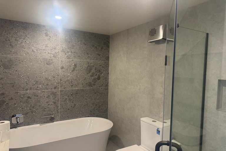 Photo of property in 1/27 Hastings Road, Mairangi Bay, Auckland, 0630