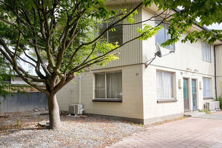 Photo of property in 1/21 Olliviers Road, Phillipstown, Christchurch, 8011
