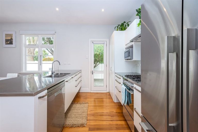 Photo of property in 81 Severn Street, St Albans, Christchurch, 8014