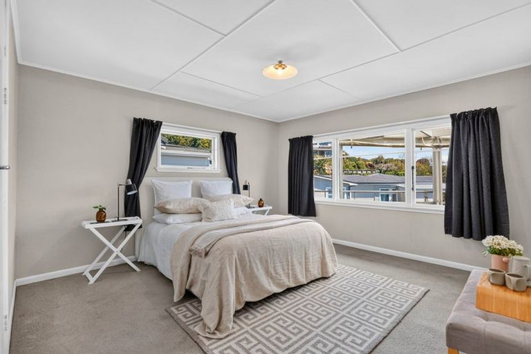 Photo of property in 14 Richardson Street, Britannia Heights, Nelson, 7010