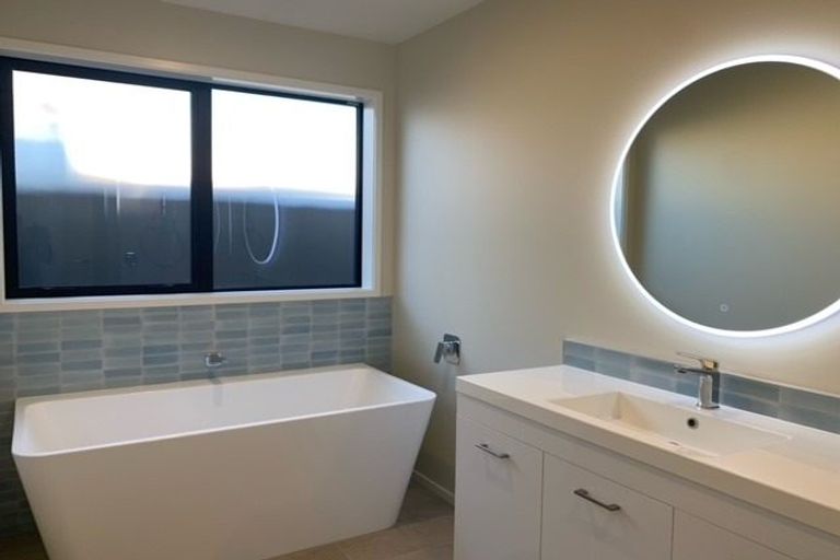 Photo of property in 17 Mohaka Street, Poraiti, Napier, 4112