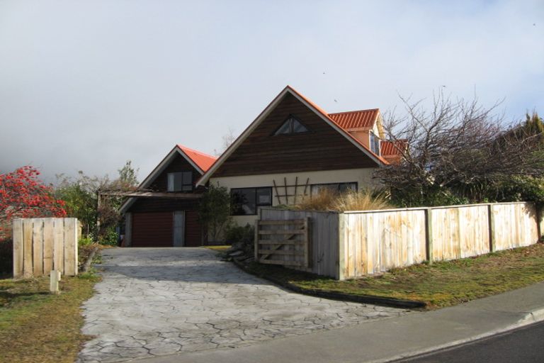 Photo of property in 6 Alta Place, Frankton, Queenstown, 9300