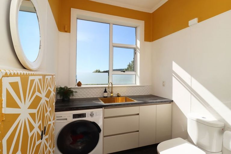 Photo of property in 72 Tees Street, South Hill, Oamaru, 9400