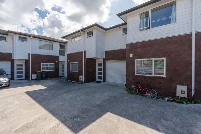 Photo of property in 3/4 Littler Place, Hamilton East, Hamilton, 3216