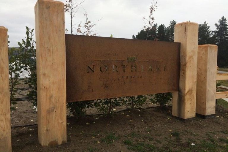 Photo of property in 45 Obelisk Street, Wanaka, 9305