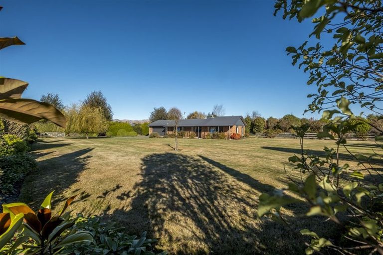 Photo of property in 12 Heaton Street, Rotherham, 7379