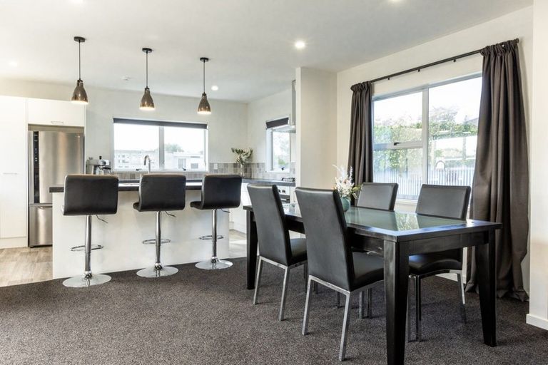 Photo of property in 11 Roskilda Crescent, Taradale, Napier, 4112